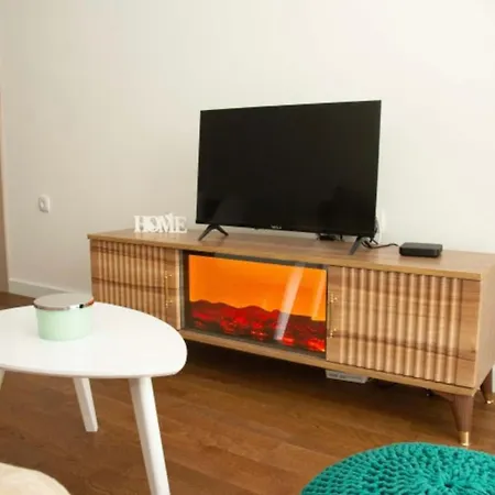 Apartment M
